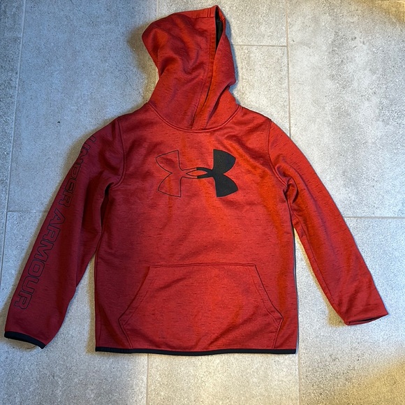 Under Armour Other - Under Armour sweatshirt size M